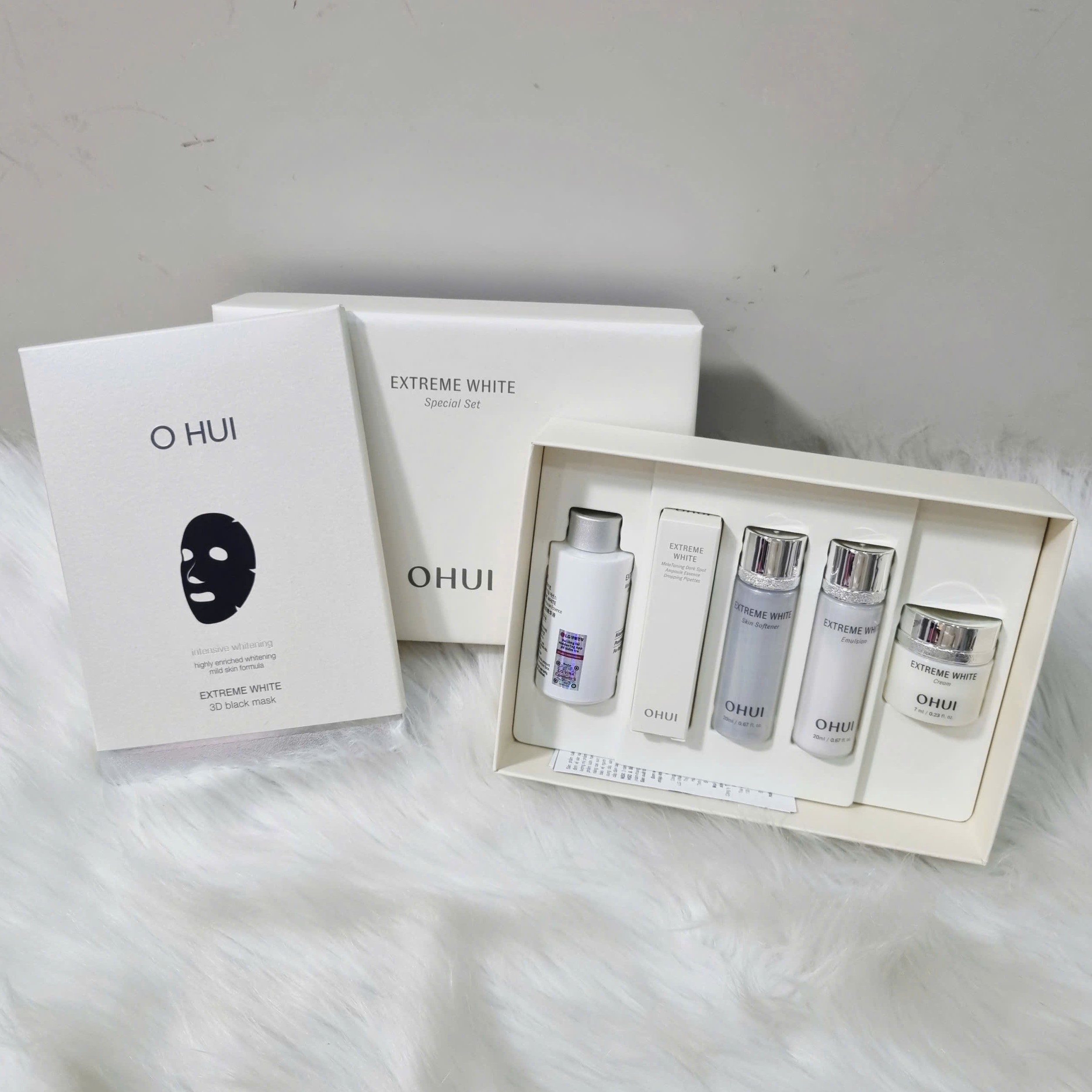 Set dưỡng trắng da Ohui Extreme White chính hãng